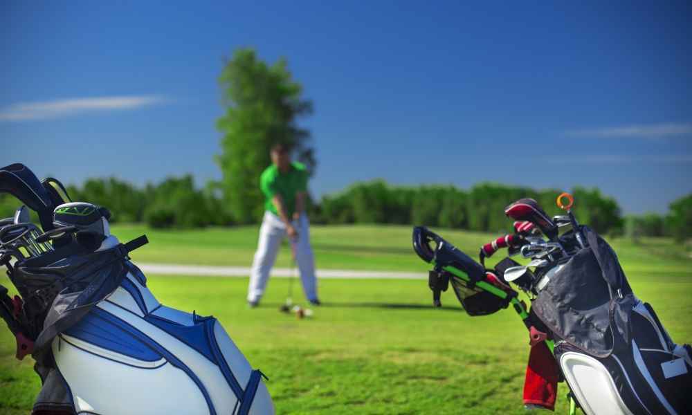 How to Place Clubs in Golf Bags for a StressFree Play
